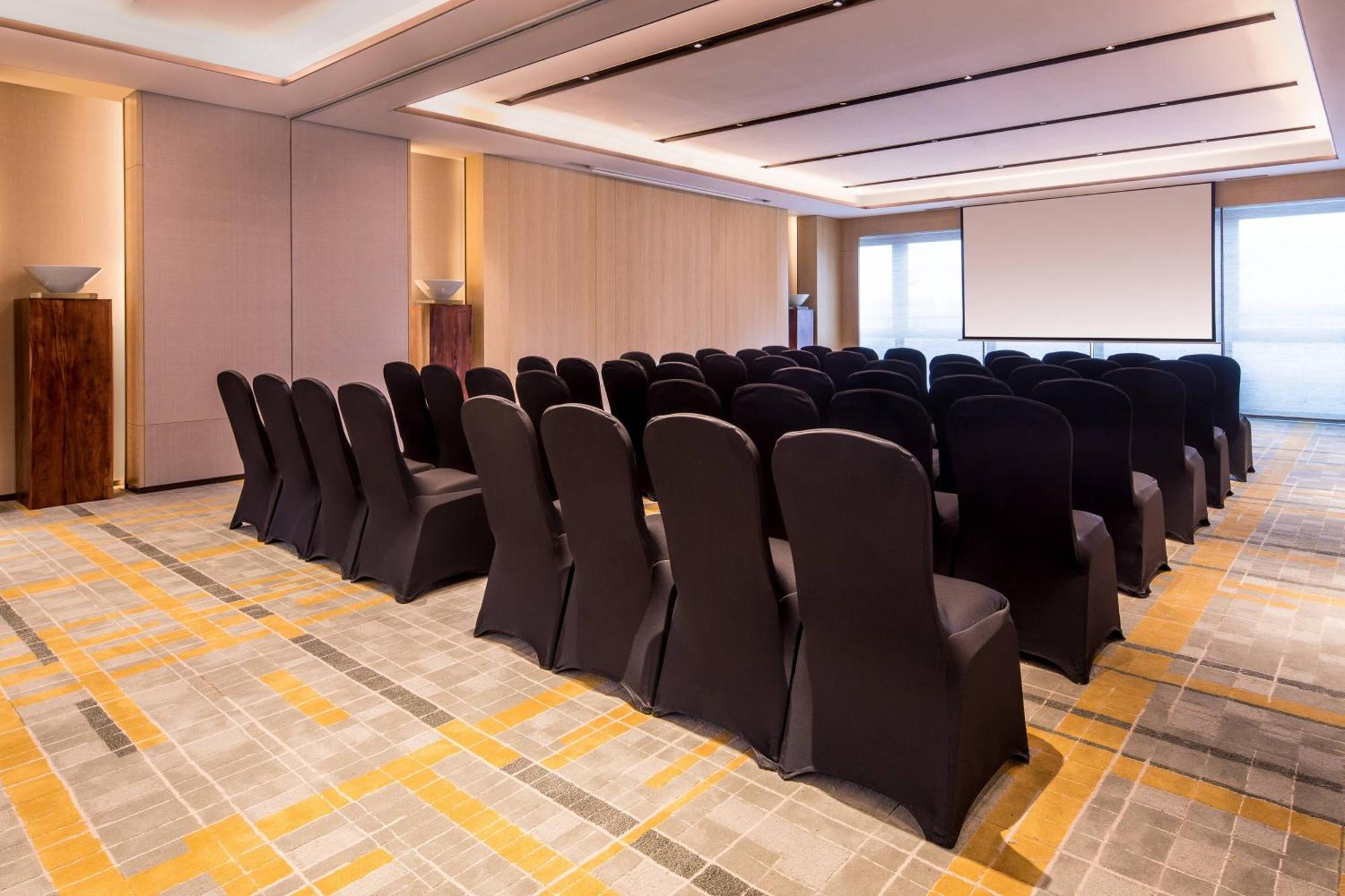 Courtyard By Marriott Shanghai Hongqiao Qingpu Exterior photo